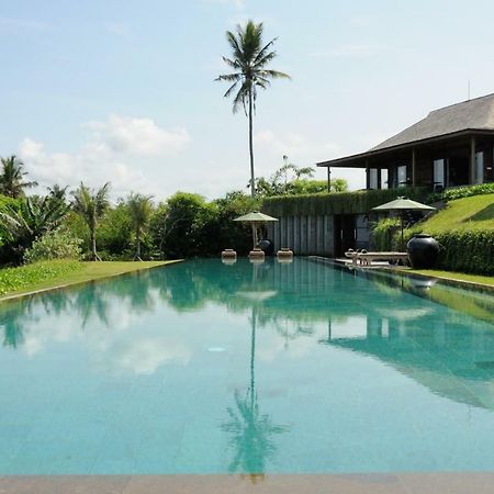 Bulung Daya Beach Villa Retreat Antasari Kültér fotó
