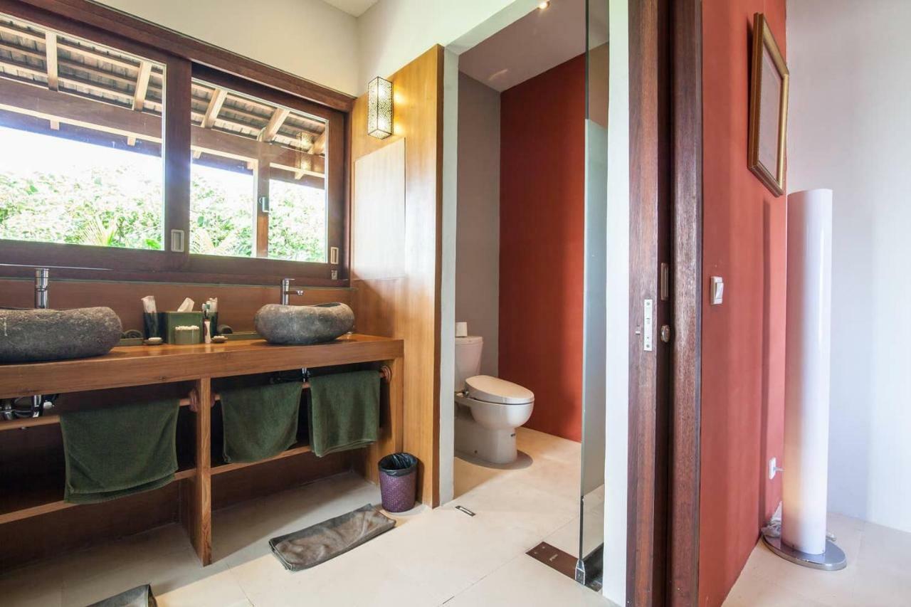 Bulung Daya Beach Villa Retreat Antasari Kültér fotó